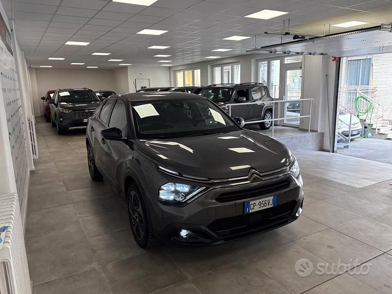 Usata Citroën C4 Feel 131 CV (96 kW) 2023 Grigio SUV