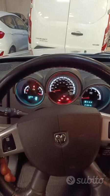 Usata 2009 Dodge Nitro SUV | 4500 € (Super prezzo) - Immagine 1/4