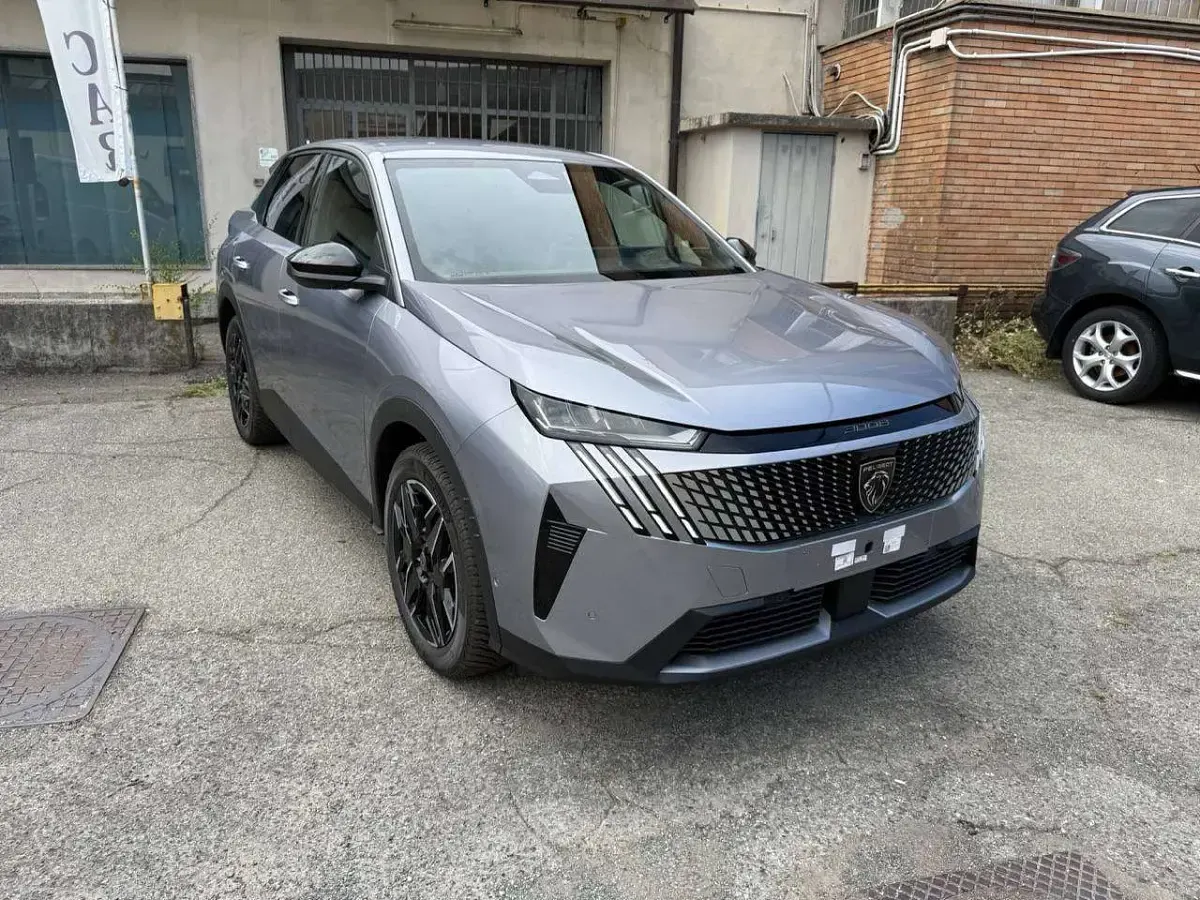 Nuova Peugeot 3008 Allure 136 CV (100 kW) 2026 Other SUV