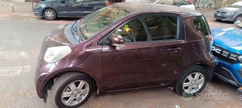 Usata Toyota iQ 90 CV (66 kW) 2009 Utilitaria