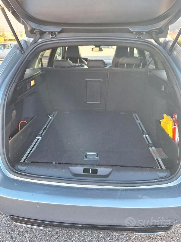 Grigio Usata 2021 Peugeot 308 GT Station wagon | 11.000 € (Buon prezzo) - Immagine 1/4