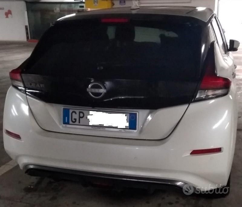 Usata Nissan Leaf 89 kW (122 CV) 2023 Bianco Utilitaria
