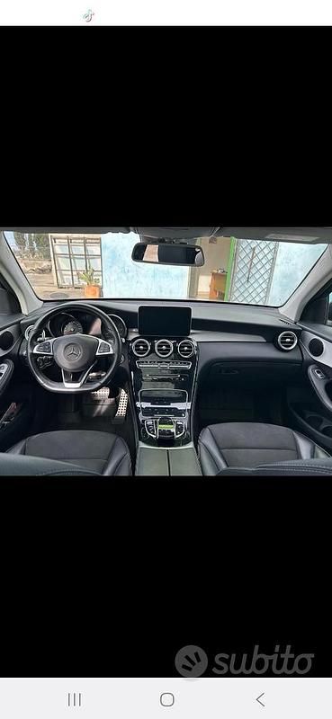 Usata Mercedes 250 AMG 211 CV (155 kW) 2019 Grigio SUV