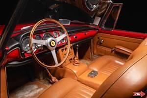 Usata Ferrari 250 240 CV (176 kW) 1961 Rosso Cabrio