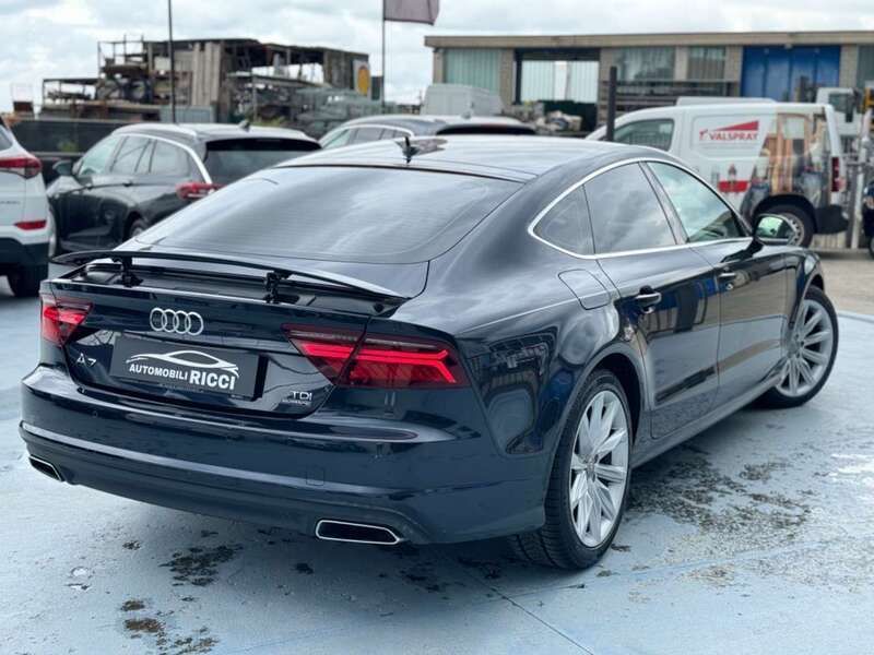 Usata Audi A7 272 CV (200 kW) 2016 Blu Utilitaria