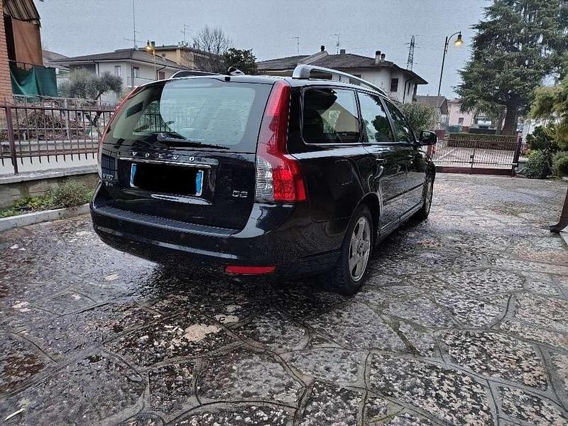 Usata Volvo V50 Plus 114 CV (83 kW) 2012 Nero Station wagon