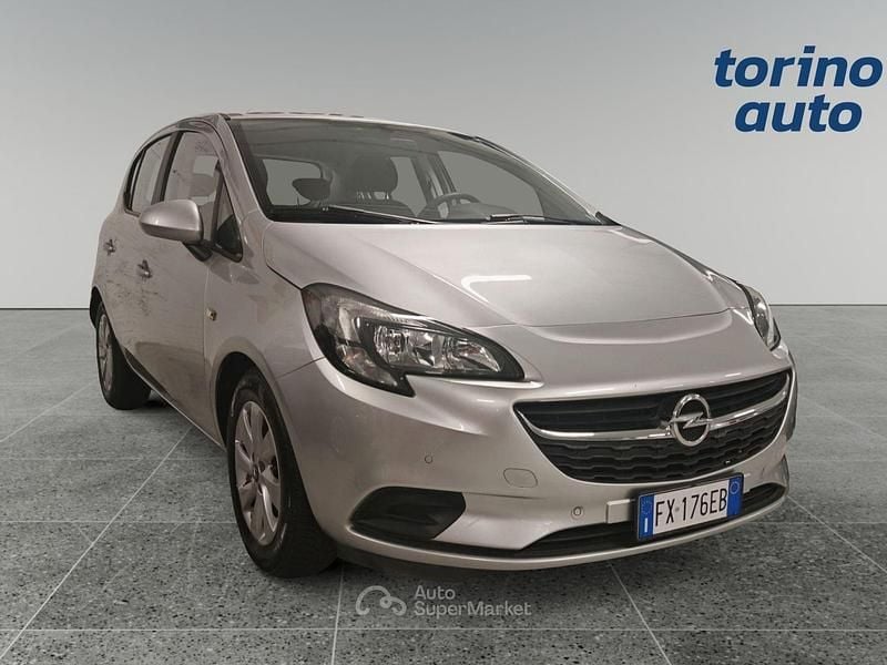 Gray Usata 2019 Opel Corsa Tre volumi | 9990 € (Buon prezzo) - Immagine 1/4