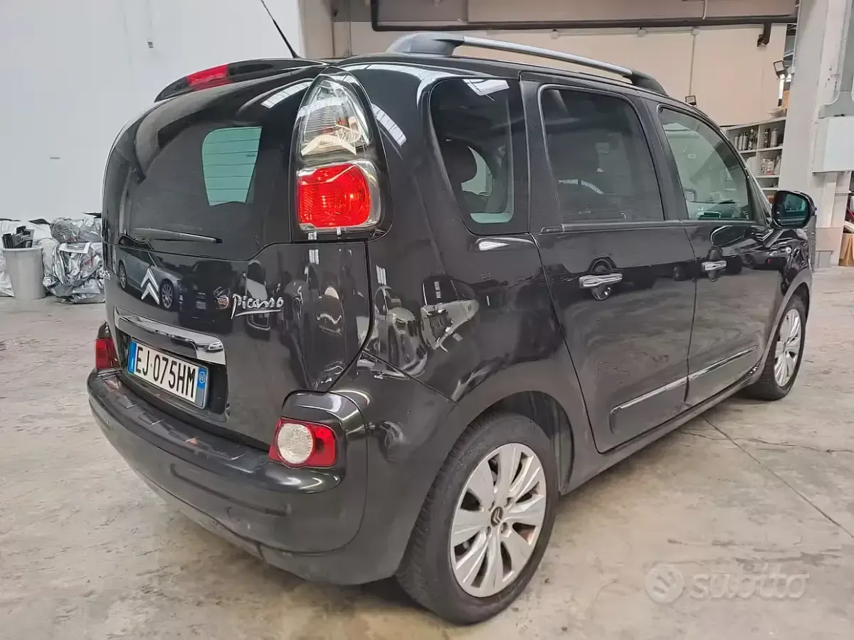 Usata Citroën C3 Picasso 95 CV (69 kW) 2011 Nero Monovolume