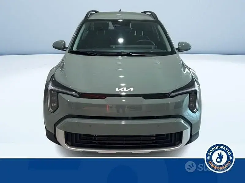 Nuova Kia Stonic Urban 99 CV (72 kW) 2026 Verde SUV