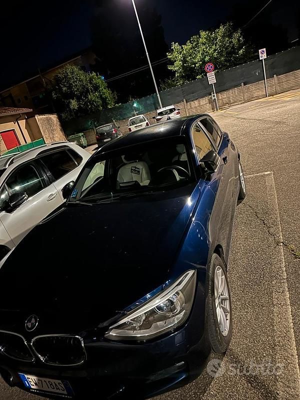 Usata BMW 118 143 CV (105 kW) 2014 Blu Utilitaria