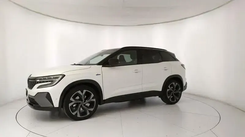 Usata Renault Austral Iconic Esprit Alpine 200 CV (147 kW) 2025 Bianco SUV