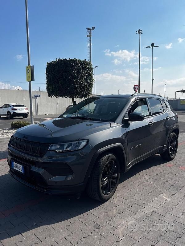 Usata Jeep Compass Night Eagle 131 CV (96 kW) 2022 Grigio SUV