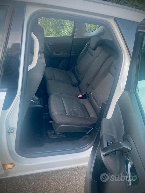 Usata Opel Meriva 95 CV (69 kW) 2011 Bianco Monovolume