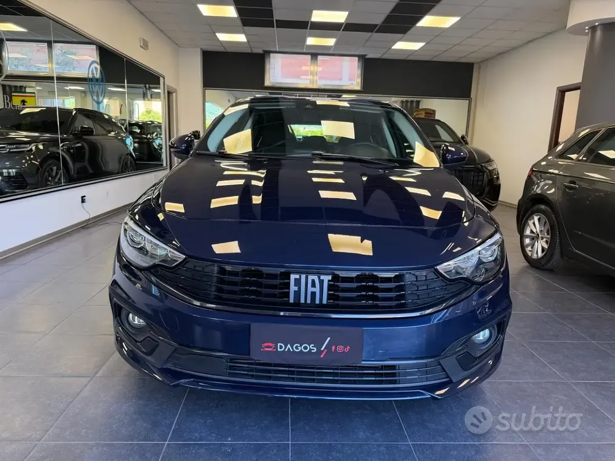 Usata Fiat Tipo City Life 95 CV (69 kW) 2021 Bluazzurro Berlina