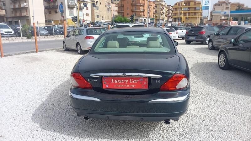 Usata Jaguar X-type Executive 230 CV (169 kW) 2002 Nero Berlina