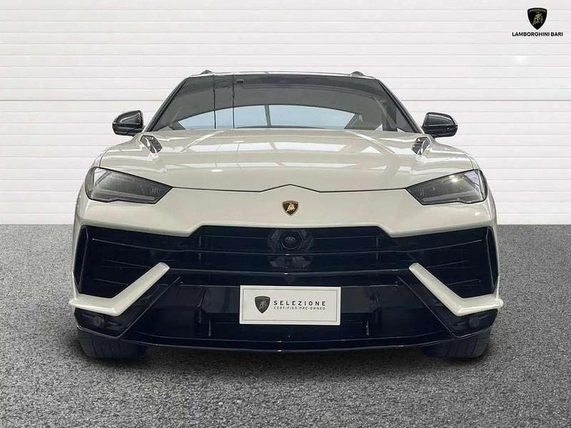 Usata Lamborghini Urus 666 CV (489 kW) 2025 Bianco monocerus SUV