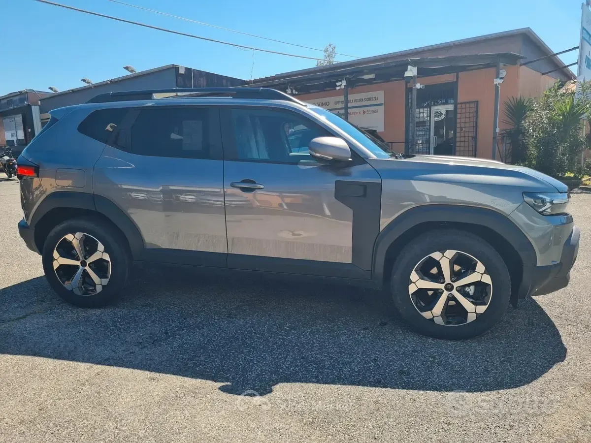 Nuova Dacia Duster Expression 122 CV (89 kW) 2026 Grigio Station wagon