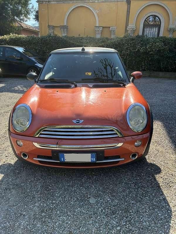 Usata Mini ONE 90 CV (66 kW) 2006 Utilitaria