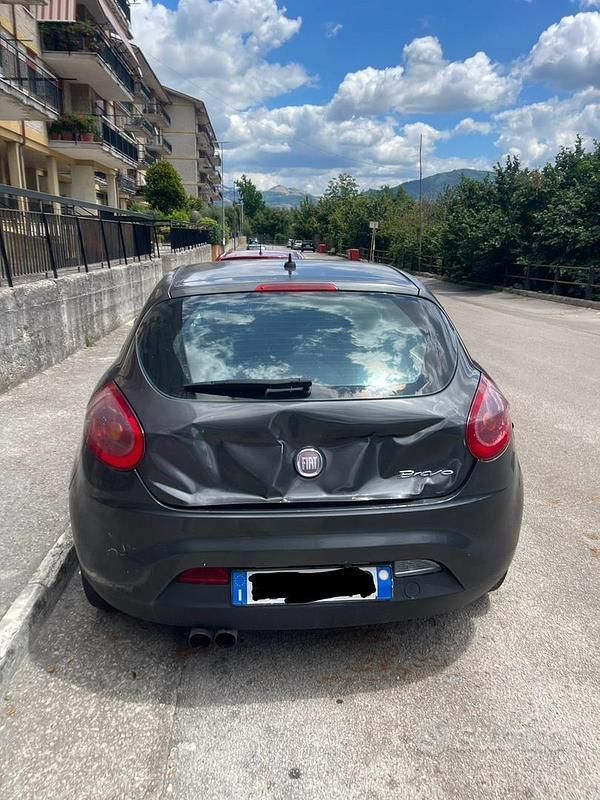 Usata Fiat Bravo 120 CV (88 kW) 2011 Utilitaria
