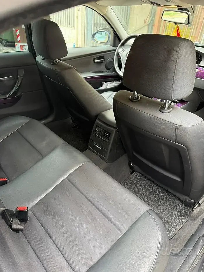 Usata BMW 320 177 CV (130 kW) 2007 Nero Berlina