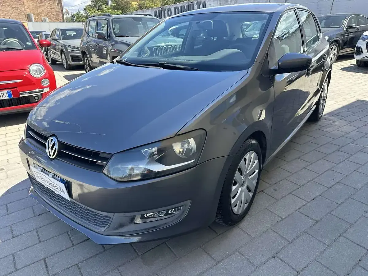 Usata VW Polo 75 CV (55 kW) 2010 Grigio Utilitaria