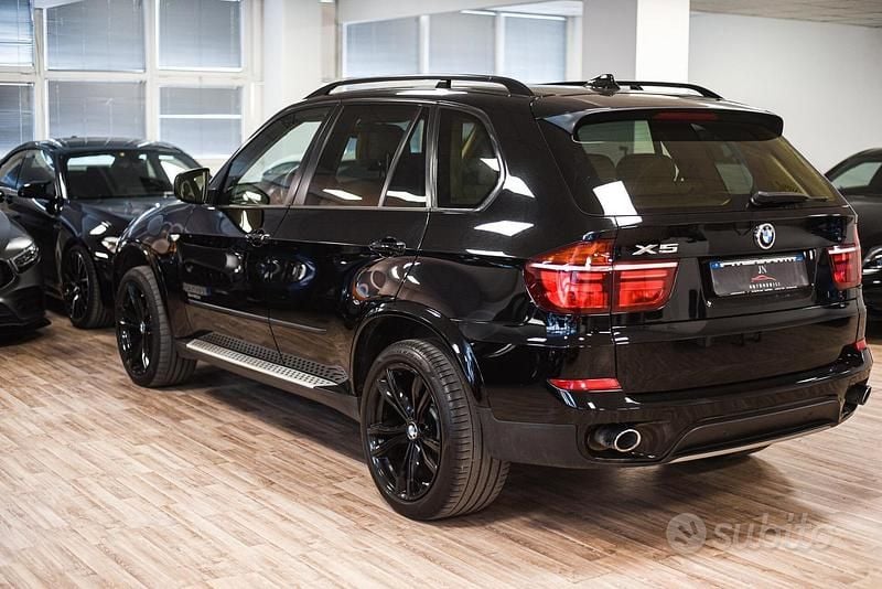 Usata BMW X5 245 CV (180 kW) 2012 Nero SUV