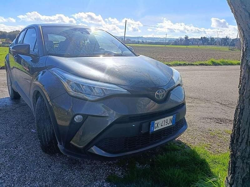 Usata Toyota C-HR Edition 98 CV (72 kW) 2023 Grigio SUV