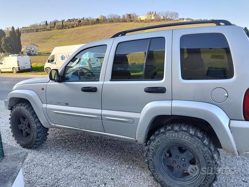 Usata Jeep Cherokee 2003 SUV