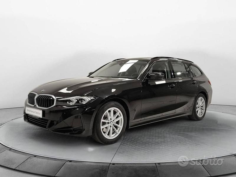 Nero Usata 2022 BMW 320e Efficient Dynamics Station wagon | 26.900 € (Ottimo prezzo) - Immagine 1/4