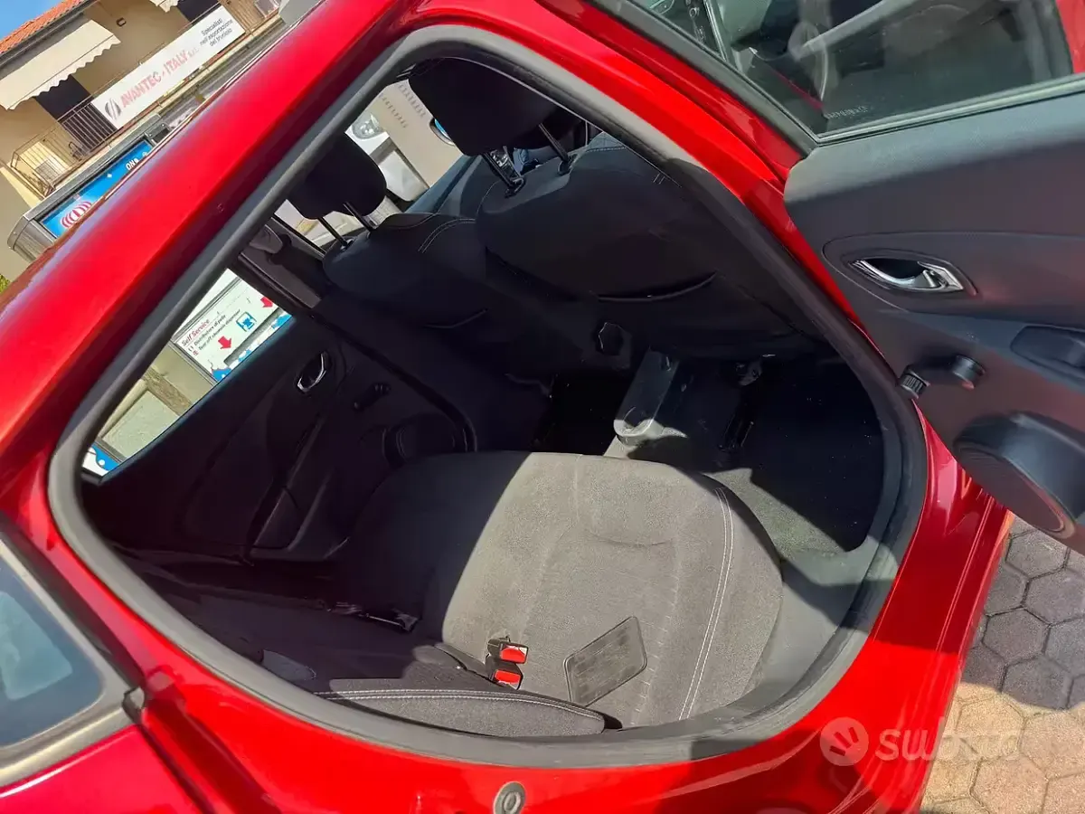 Usata Renault Clio IV 90 CV (66 kW) 2014 Rosso Berlina