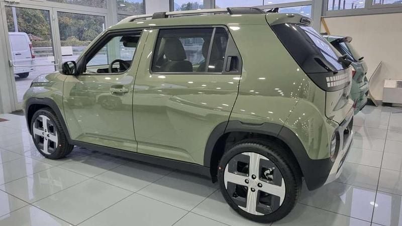 Nuova Hyundai Inster 27 kW (38 CV) 2026 Verde Utilitaria