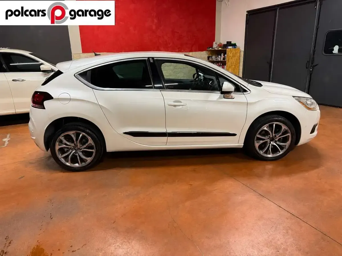 Usata Citroën DS4 Sport Chic 163 CV (119 kW) 2012 Bianco Utilitaria