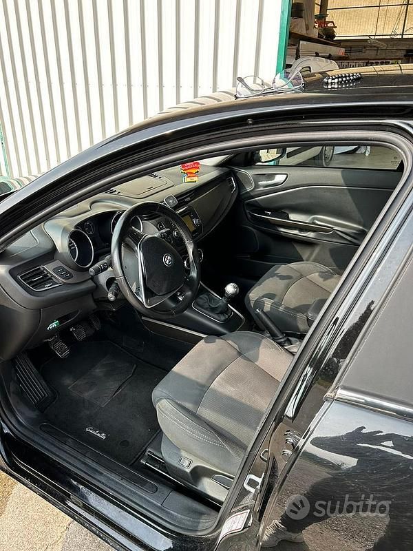 Usata Alfa Romeo Giulietta 150 CV (110 kW) 2013 Nero Berlina