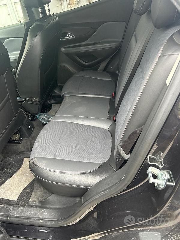 Usata Opel Mokka 116 CV (85 kW) 2016 Nero SUV