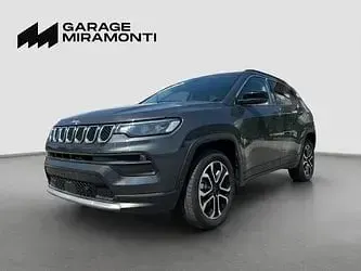 Käytetty Jeep Compass Limited 190 HP (139 kW) 2021 Valkoinen Katumaasturi