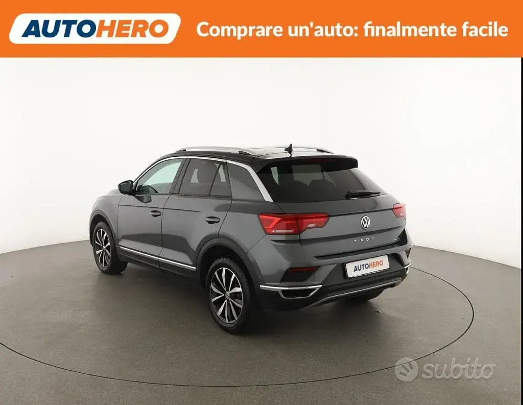 Usata VW T-Roc Style 150 CV (110 kW) 2019 Grigio SUV