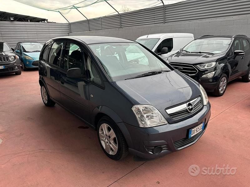 Usata Opel Meriva Enjoy 90 CV (66 kW) 2009 Blu/azzurro Monovolume