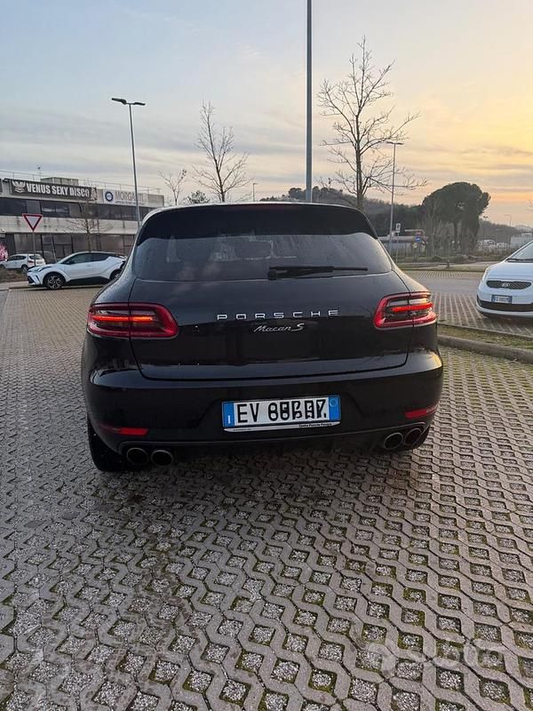 Usata Porsche Macan 250 CV (183 kW) 2014 Nero SUV