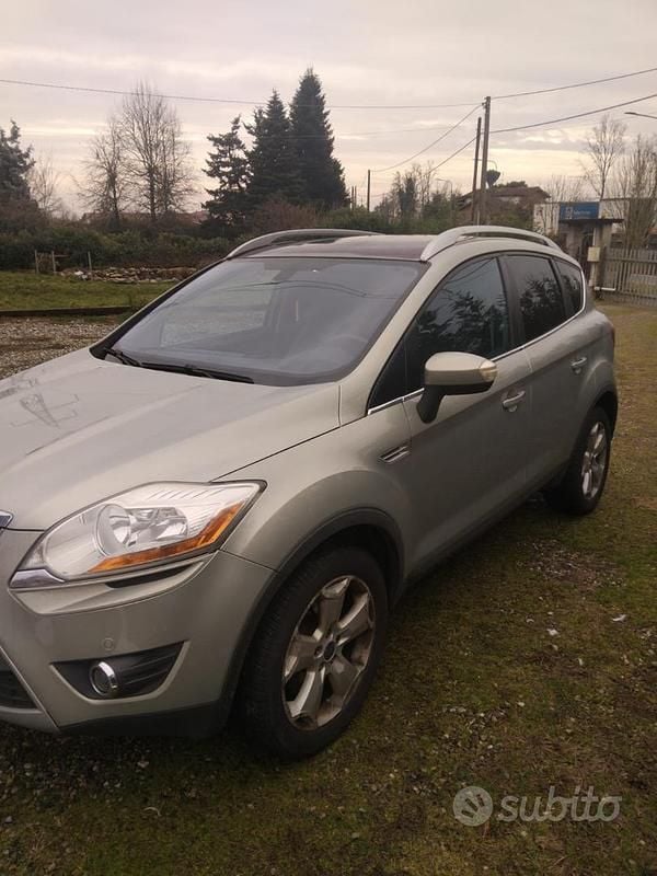 Usata Ford Kuga 136 CV (100 kW) 2009 Grigio SUV
