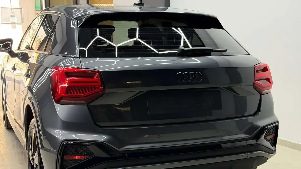 Usata Audi Q2 S-Line 116 CV (85 kW) 2022 Grigio SUV