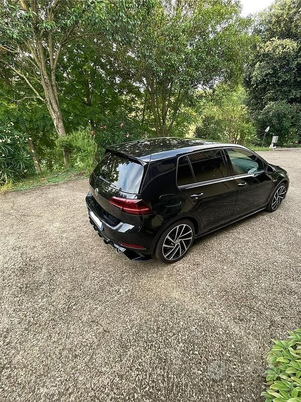 Usata VW Golf VII GTI 245 CV (180 kW) 2019 Nero Berlina