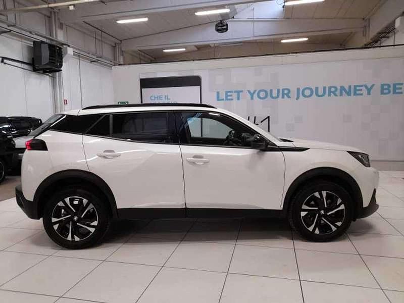 Usata Peugeot 2008 Allure 131 CV (96 kW) 2023 Bianco SUV