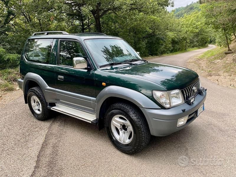 Usata Toyota Land Cruiser 165 CV (121 kW) 2001 Verde SUV