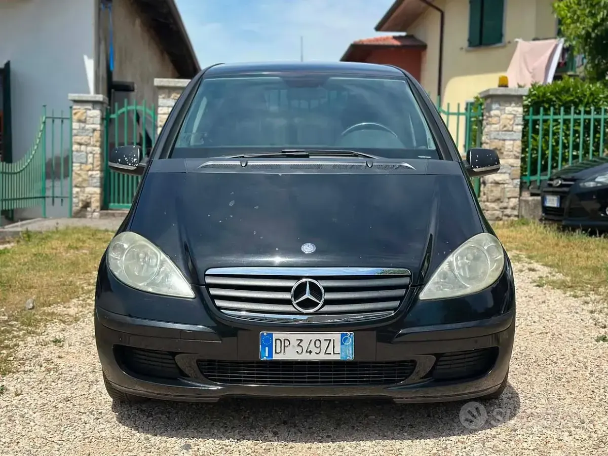 Usata Mercedes A180 Avantgarde 109 CV (80 kW) 2008 Nero Berlina