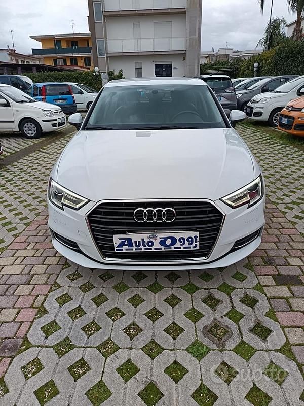 Usata Audi A3 Design 110 CV (80 kW) 2017 Bianco Berlina