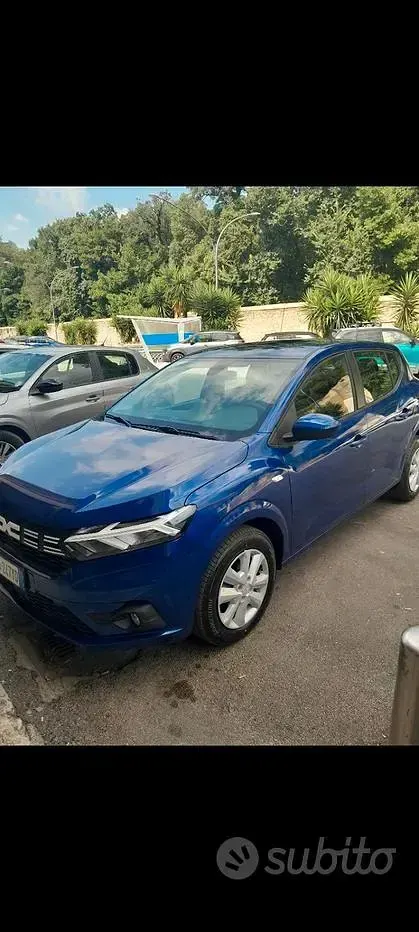 Usata Dacia Sandero 101 CV (74 kW) 2023 Bluazzurro Berlina