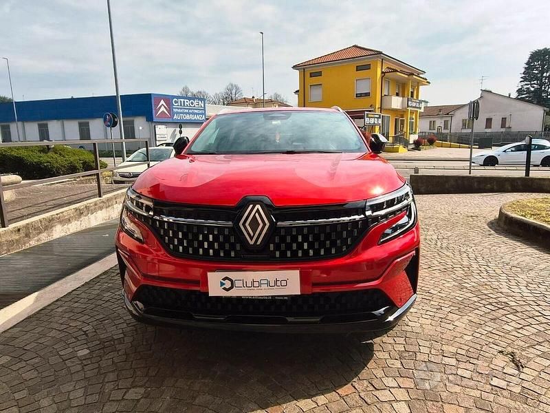 Usata Renault Austral Iconic 200 CV (147 kW) 2023 Rosso SUV