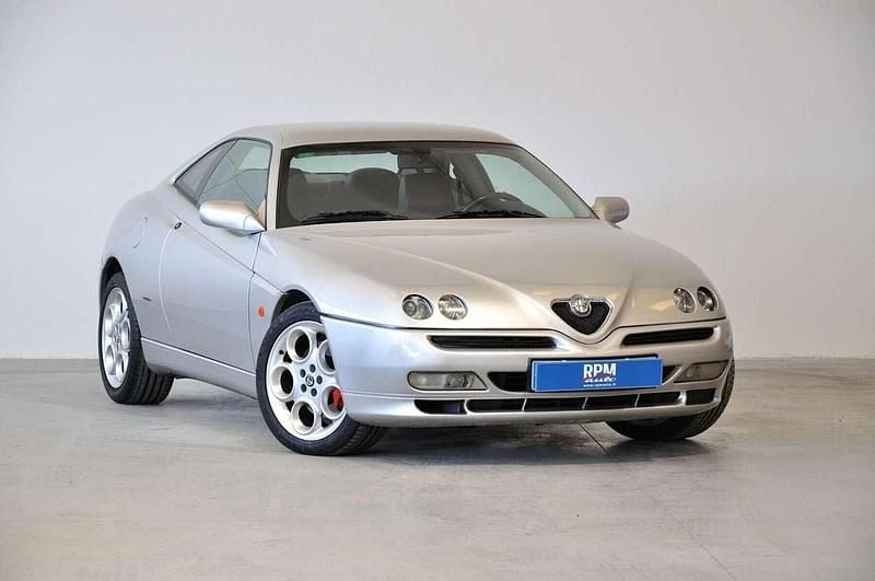 Usado Alfa Romeo GTV 220 CV (161 kW) 1998 Coupe