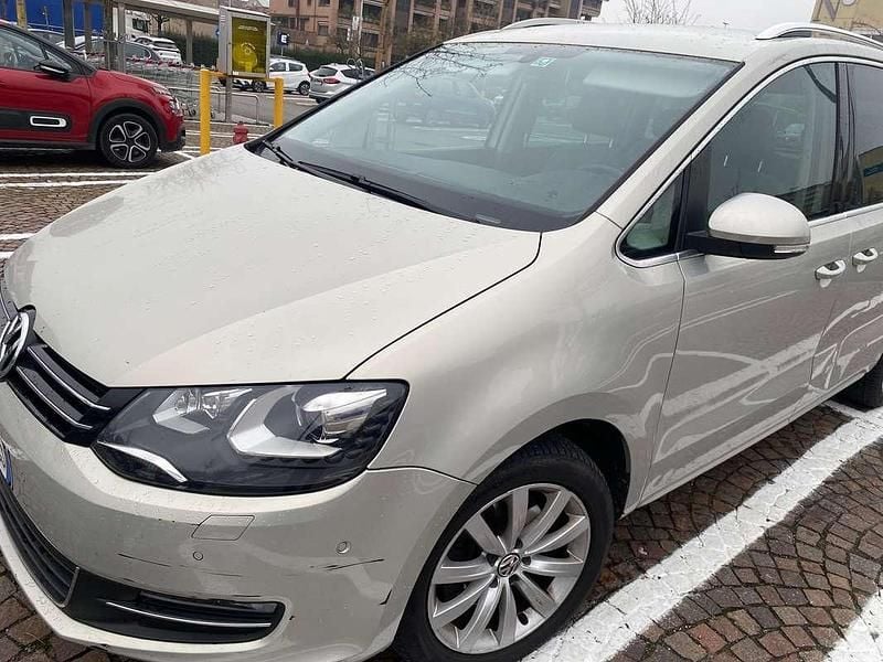 Usata VW Sharan Highline 140 CV (102 kW) 2011 Argento Monovolume