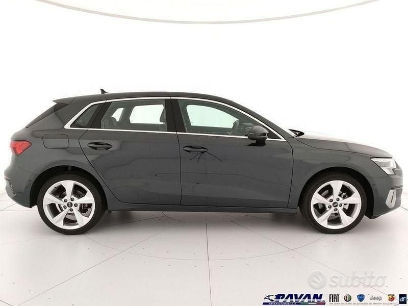 Usata Audi A3 e-tron Advanced 150 CV (110 kW) 2023 Grigio Utilitaria